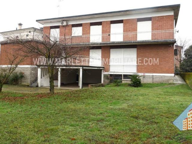 Villa Indipendente in vendita a Crema Nuova, Crema