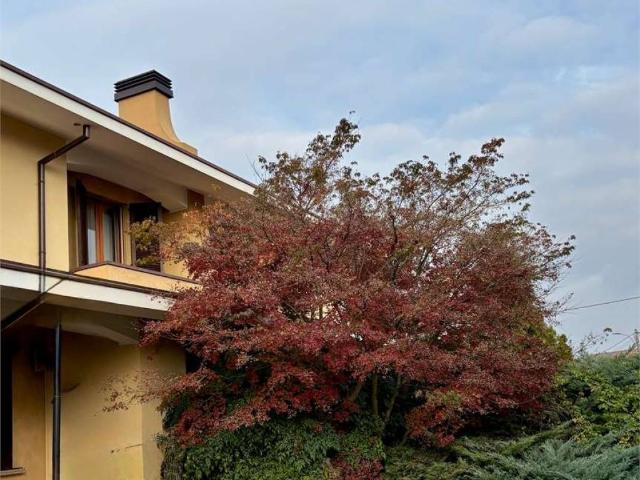 Villa Indipendente in vendita a Crema, Lombardia