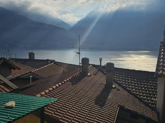 Villa Indipendente in vendita a Cremia, Lombardia