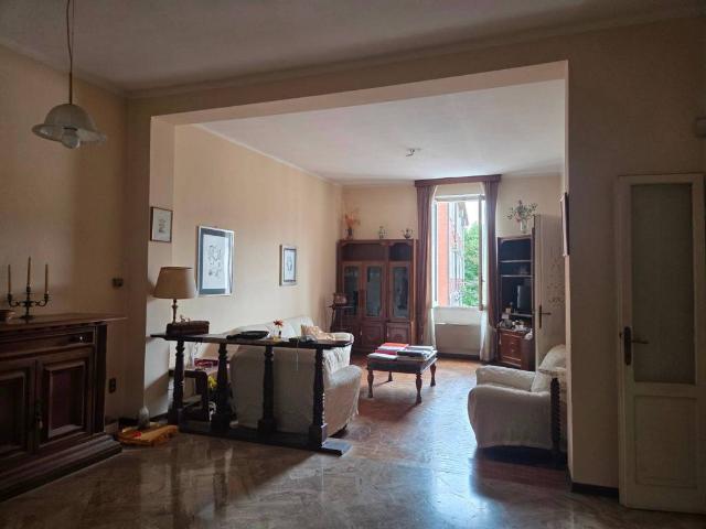 Villa Indipendente in vendita a Centro storico, Cremona