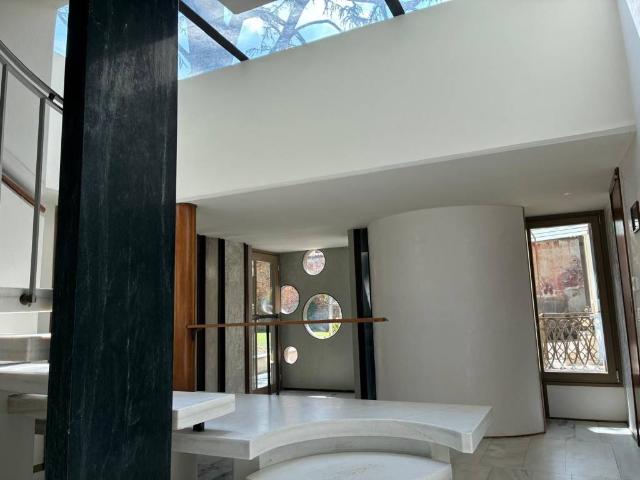 Villa Indipendente in vendita a Zona Po, Cremona