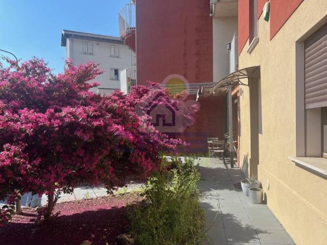 Villa Indipendente in vendita a Cremona, Lombardia