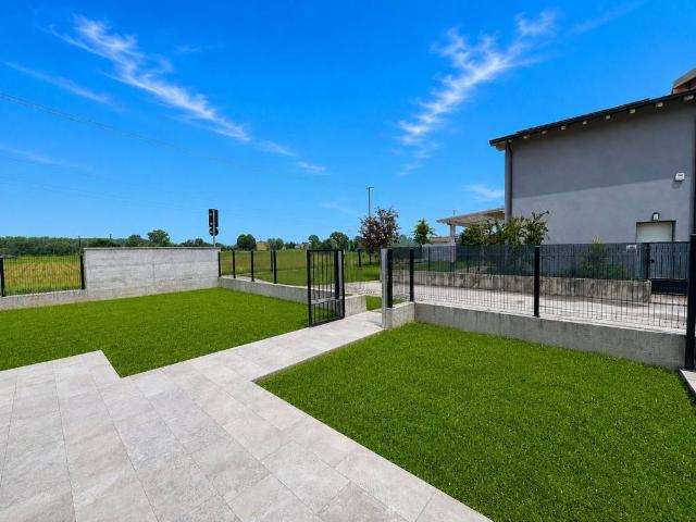 Villa Indipendente in vendita a San Felice, Cremona