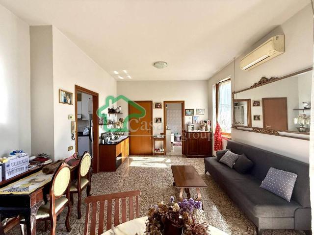 Villa Indipendente in vendita a Crespiatica, Lombardia