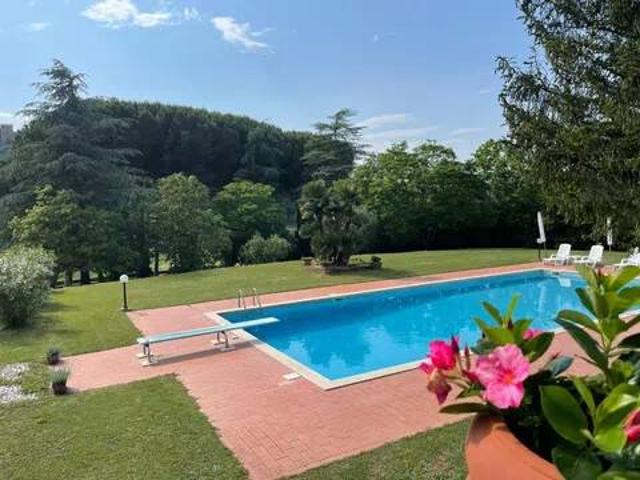 Villa Indipendente in vendita a Crespina Lorenzana, Laura