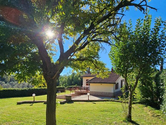 Villa Indipendente in vendita a Crespina Lorenzana, Lorenzana