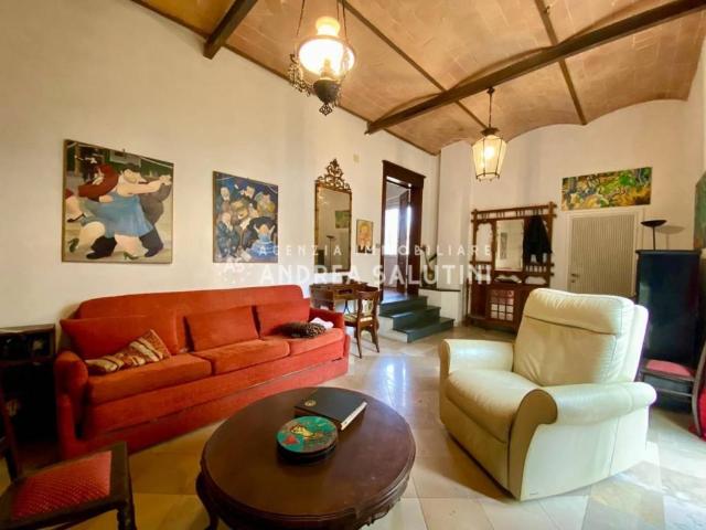 Villa Indipendente in vendita a Crespina Lorenzana, Lorenzana