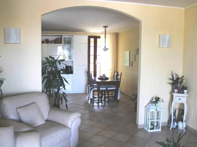 Villa Indipendente in vendita a Crespina Lorenzana, Cenaia