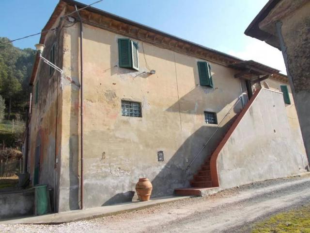 Villa Indipendente in vendita a Crespina Lorenzana, Crespina
