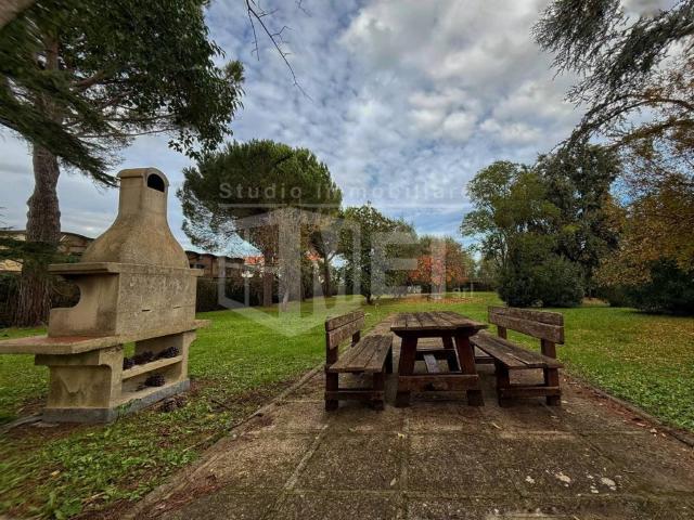 Villa Indipendente in vendita a Crespina Lorenzana, Cenaia