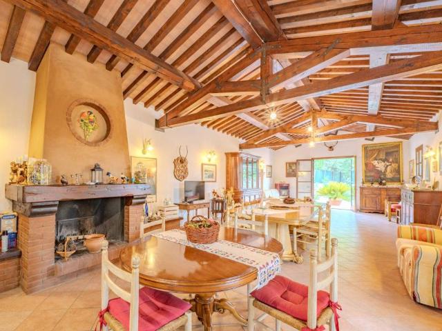 Villa Indipendente in vendita a Vicchio, Tremoleto