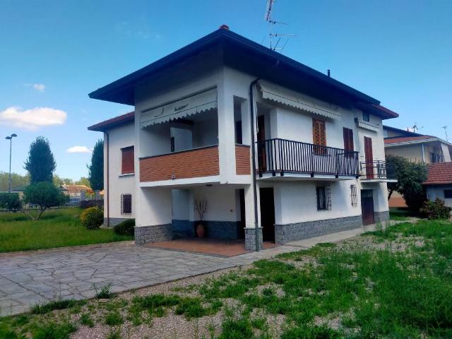 Villa Indipendente in vendita a Piemonte, Novara