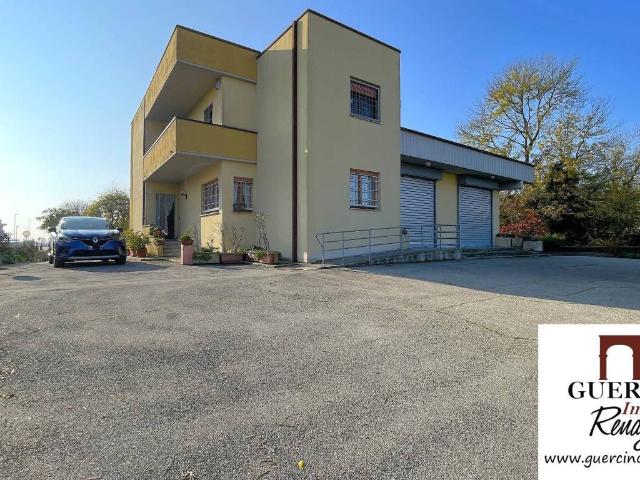 Villa Indipendente in vendita a Unione Terre d'Acqua, Crevalcore