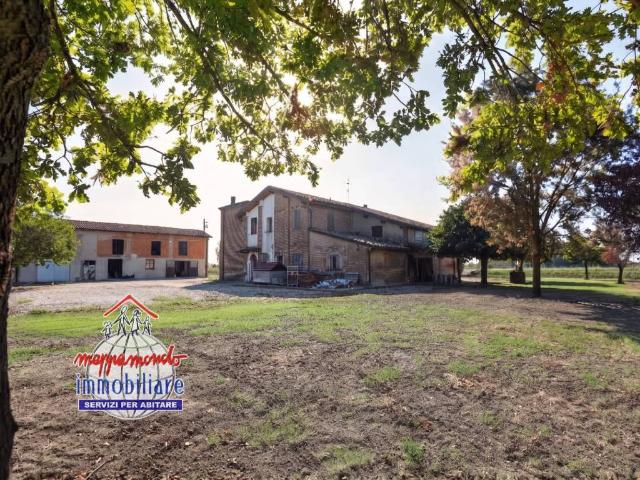 Villa Indipendente in vendita a Crevalcore, Bologna