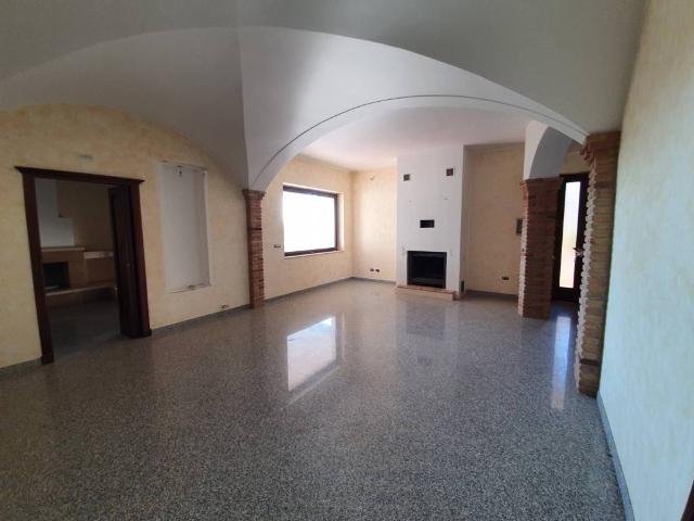 Villa Indipendente in vendita a Puglia, Taranto