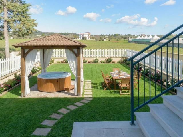 Villa Indipendente in vendita a Puglia, Taranto