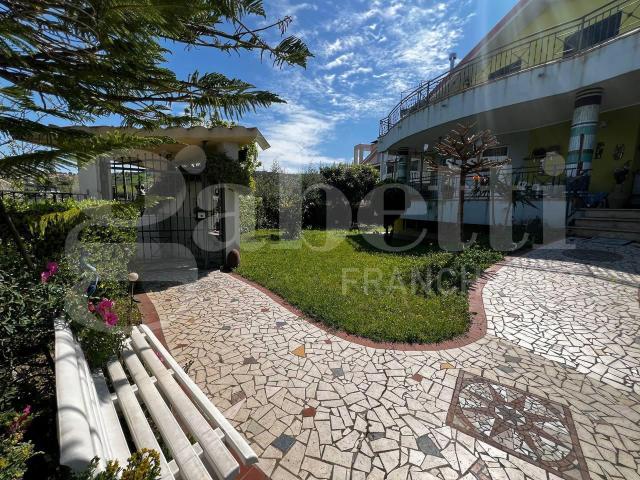 Villa Indipendente in vendita a Mirto, Calabria