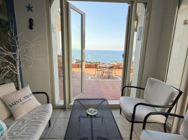 Villa Indipendente in vendita a Calabria, Crotone