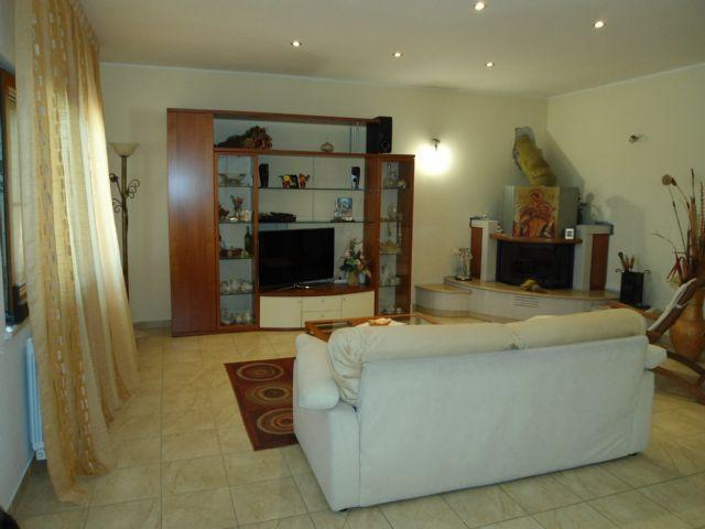 Villa Indipendente in vendita a Calabria, Crotone