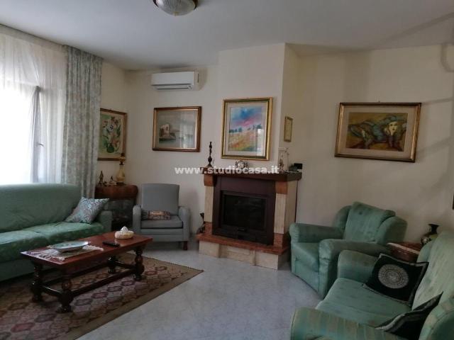 Villa Indipendente in vendita a Poggio Pudano, Calabria