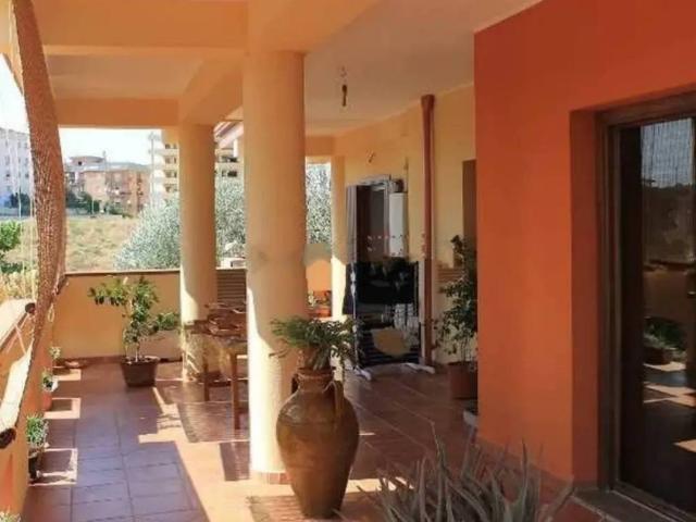Villa Indipendente in vendita a Calabria, Crotone