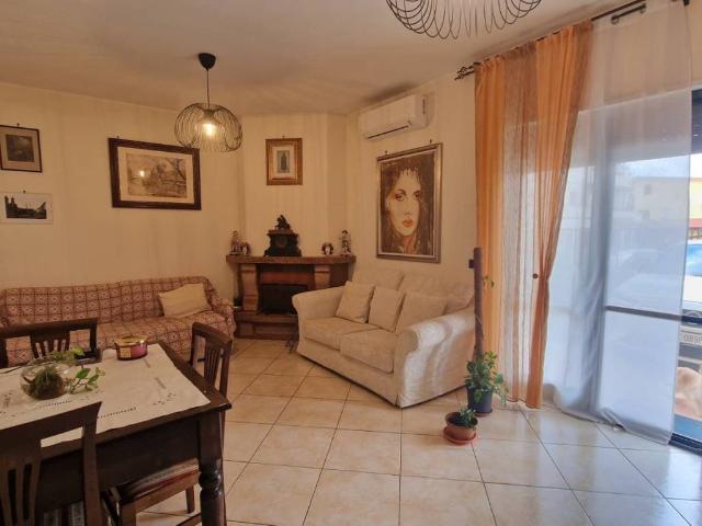 Villa Indipendente in vendita a Calabria, Crotone