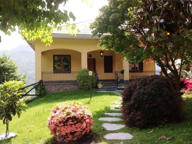 Villa Indipendente in vendita a Comunità Montana del Piambello, Cuasso Al Monte