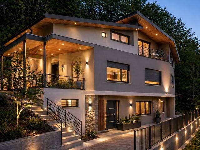 Villa Indipendente in vendita a Comunità Montana del Piambello, Cuasso Al Monte