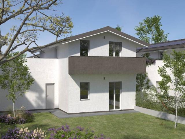 Villa Indipendente in vendita a Cucciago, Lombardia