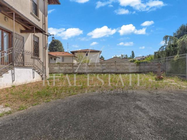 Villa Indipendente in vendita a Cuggiono, Lombardia