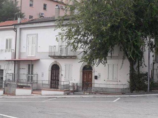 Villa Indipendente in vendita a Cugnoli, Abruzzo