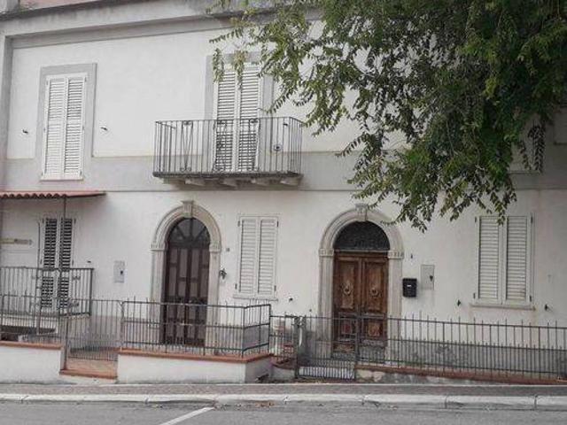 Villa Indipendente in vendita a Cugnoli, Abruzzo
