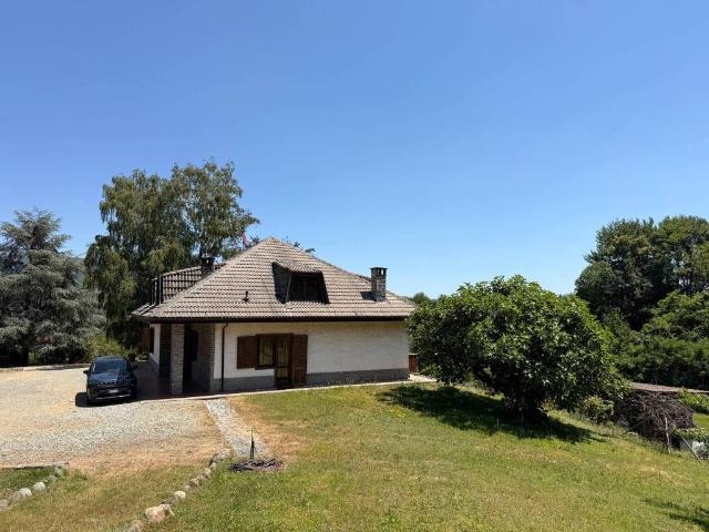 Villa Indipendente in vendita a Costa, Piemonte