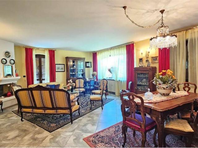 Villa Indipendente in vendita a Cumiana, Torino