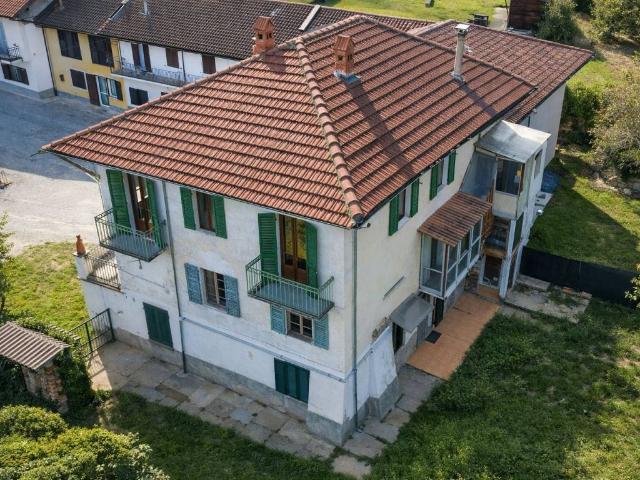 Villa Indipendente in vendita a Paschero, Piemonte