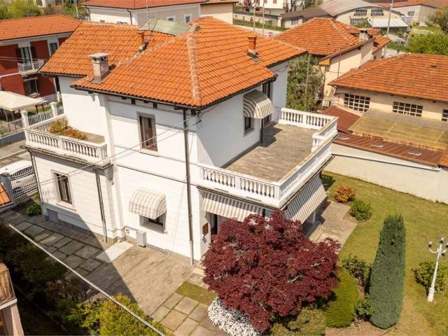 Villa Indipendente in vendita a Piemonte, Cuneo