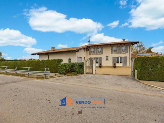 Villa Indipendente in vendita a San Benigno, Cuneo