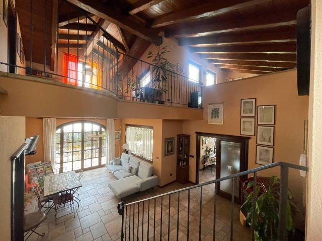 Villa Indipendente in vendita a Piemonte, Cuneo