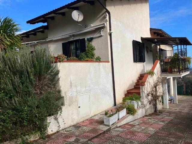 Villa Indipendente in vendita a Cupello, Abruzzo