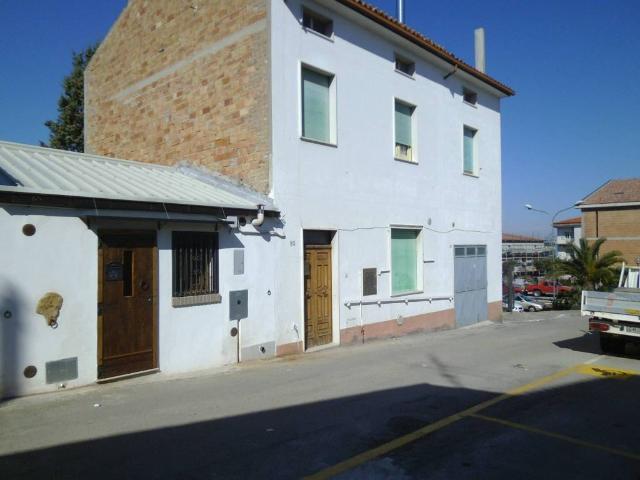 Villa Indipendente in vendita a Cupello, Abruzzo