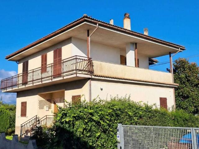Villa Indipendente in vendita a Marche, Ancona