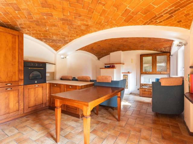 Villa Indipendente in vendita a Cascine Enea, Cureggio