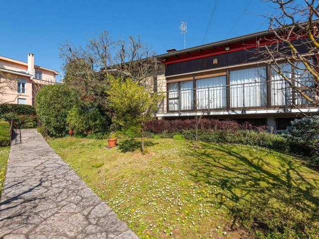 Villa Indipendente in vendita a Dorotina, Mozzo