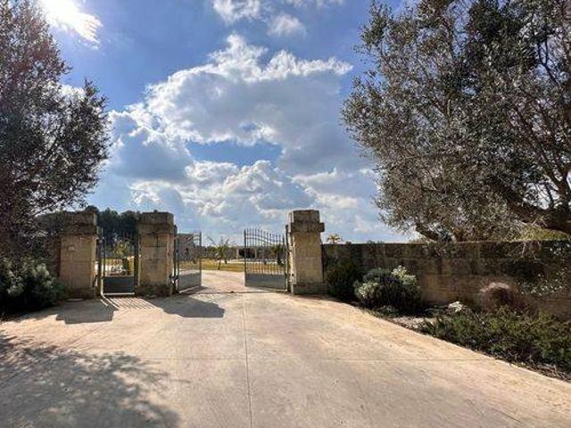 Villa Indipendente in vendita a Puglia, Lecce