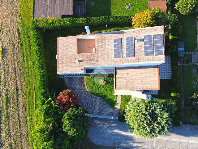 Villa Indipendente in vendita a Curtarolo, Veneto