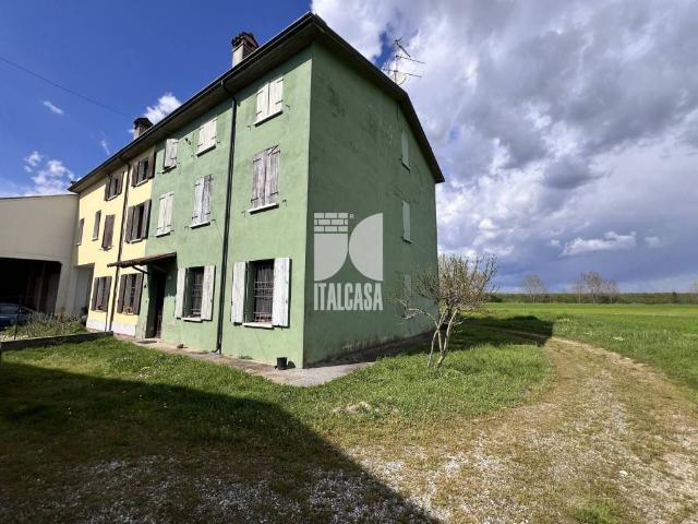 Villa Indipendente in vendita a Serraglio, Curtatone