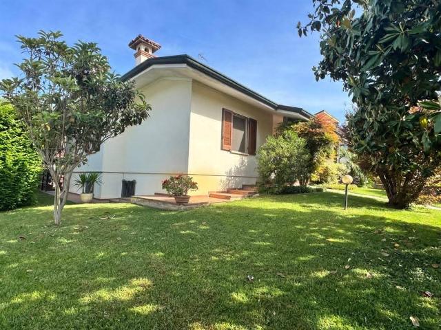 Villa Indipendente in vendita a San Silvestro, Curtatone
