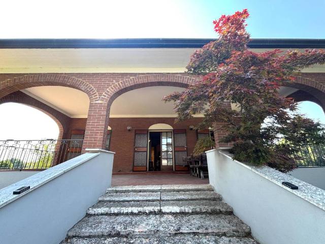 Villa Indipendente in vendita a San Silvestro, Curtatone