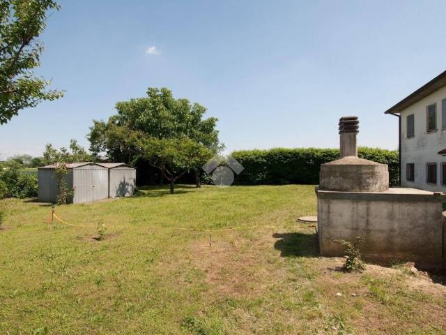 Villa Indipendente in vendita a San Silvestro, Curtatone