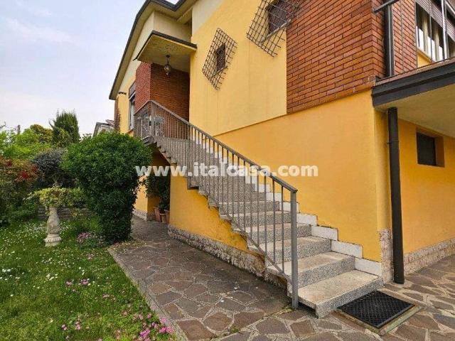 Villa Indipendente in vendita a San Silvestro, Curtatone